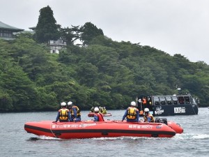 芦ノ湖０